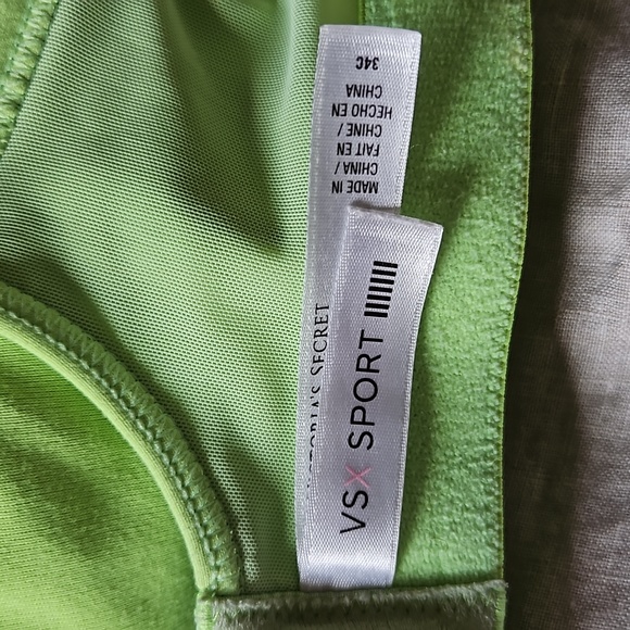 Victoria Secret Sport bra size 34C - Picture 8 of 11